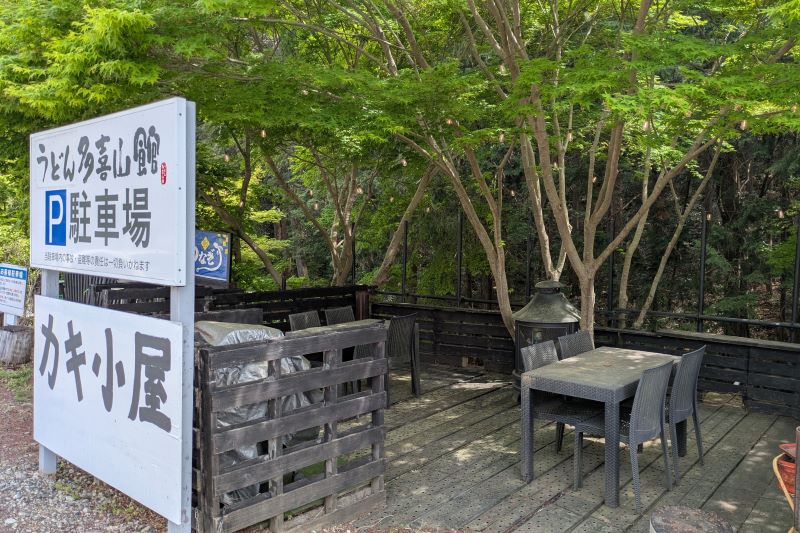 牡蠣小屋のテラス