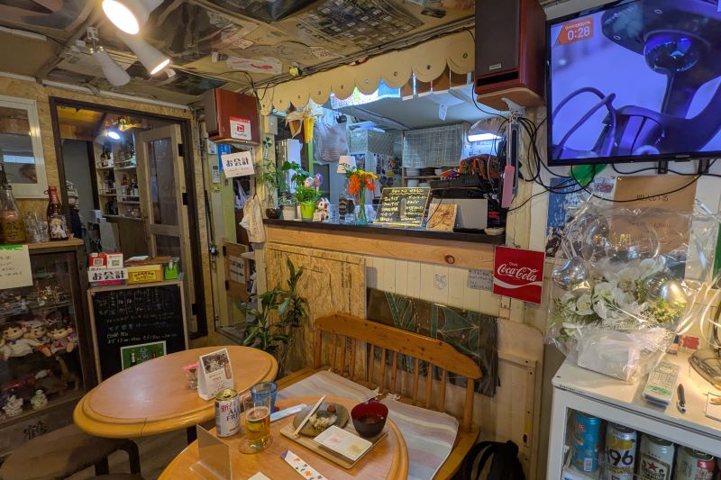アトリエよぎの店内
