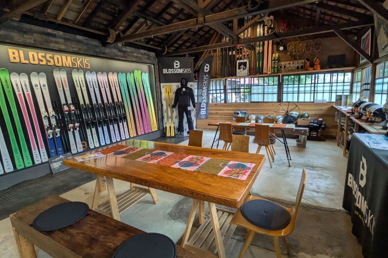 Cafe BLOSSOMの店内