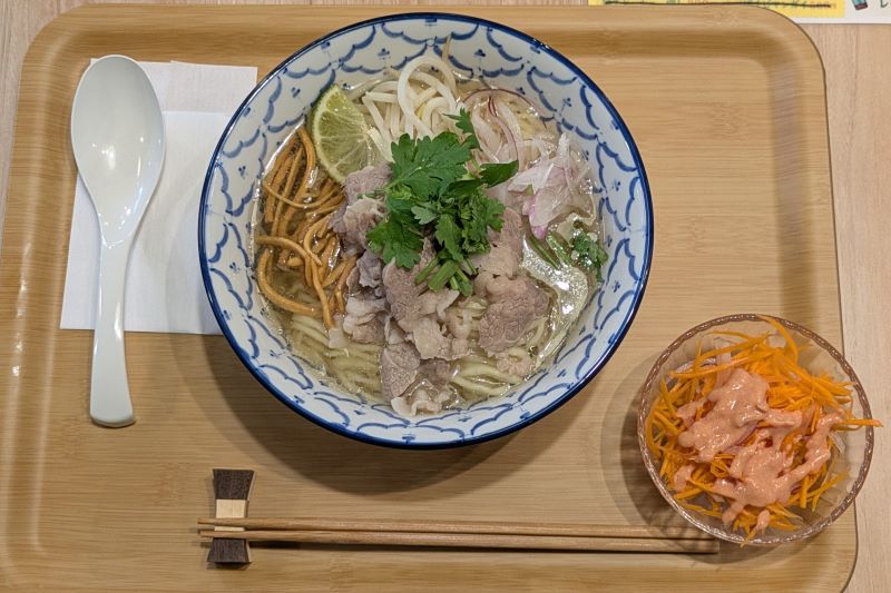 アジアン牛肉ヌードル